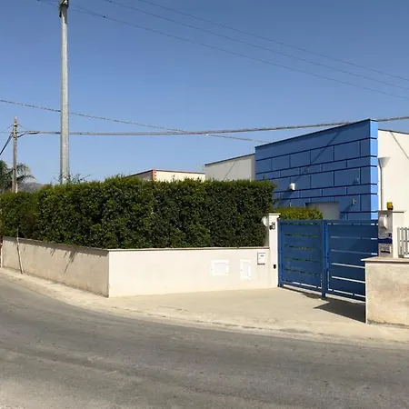 Azzurra Feriehus Alcamo Marina